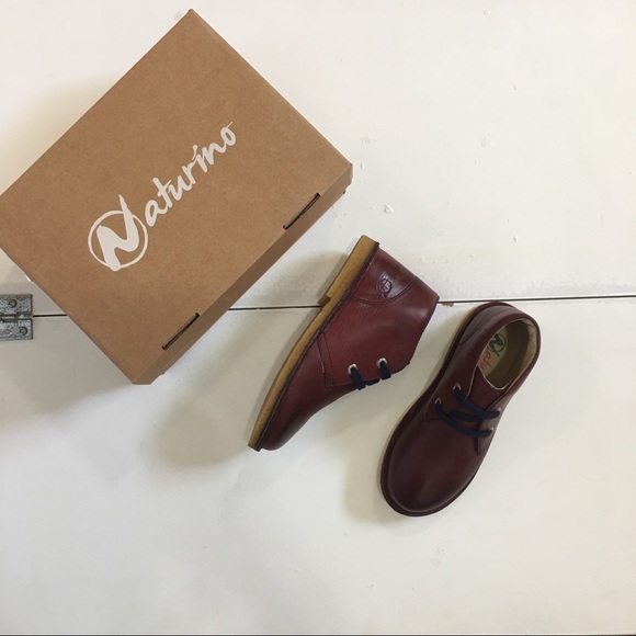 Naturino Distressed Leather Boots - Picture 2 of 8